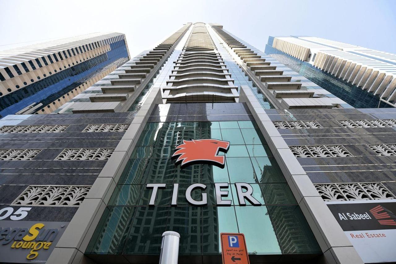 Aparthotel Tiger Tower Dubai Esterno foto